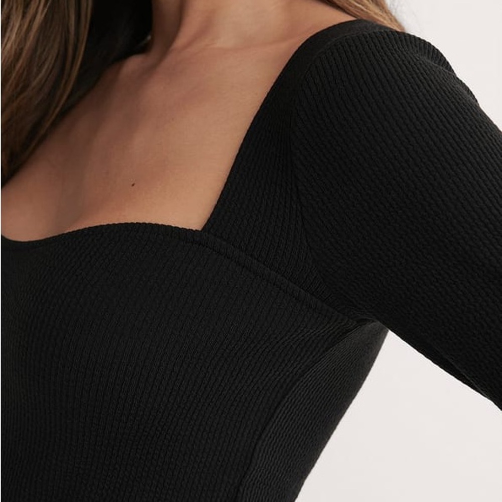 Black Ribbed Women's Top - Picture 5 of 5